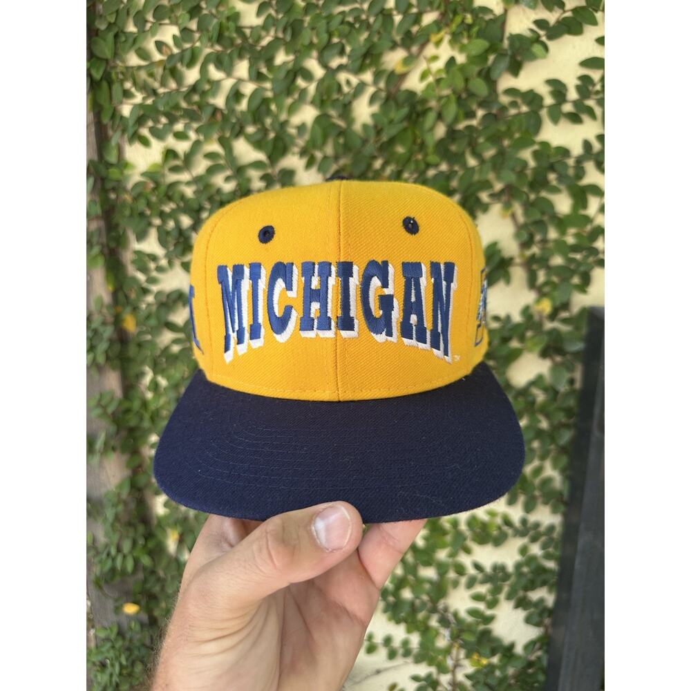 Vintage Top Of The World Wool Michigan Wolverines SnapBack Hat